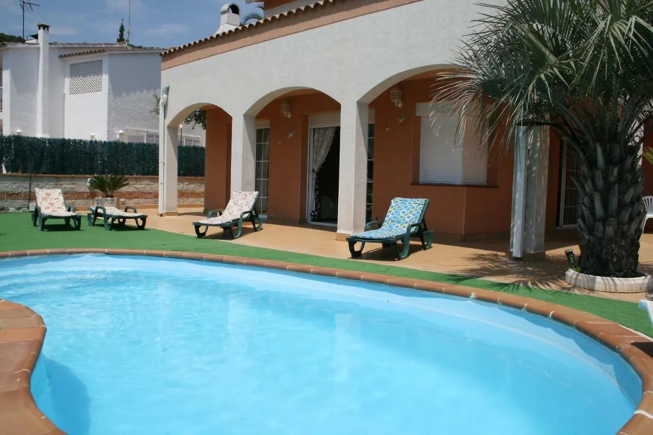 Villa Costa. Tossa de Mar 0*,